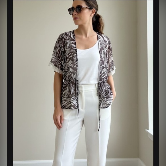 Alyx Tops - Alyx Brown and White Patterned Blouse